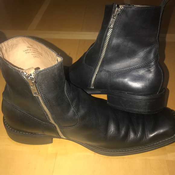 Kenneth Cole Other - Kenneth Cole Micro Wave Black Boots